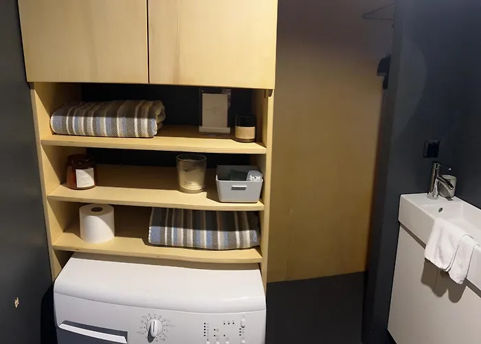 Дом отдыха Modern Tiny House With Wood Stove, Nature Escape Near Oslo
